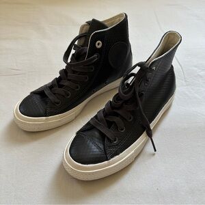 NEW. CHUCK 70 LEATHER.